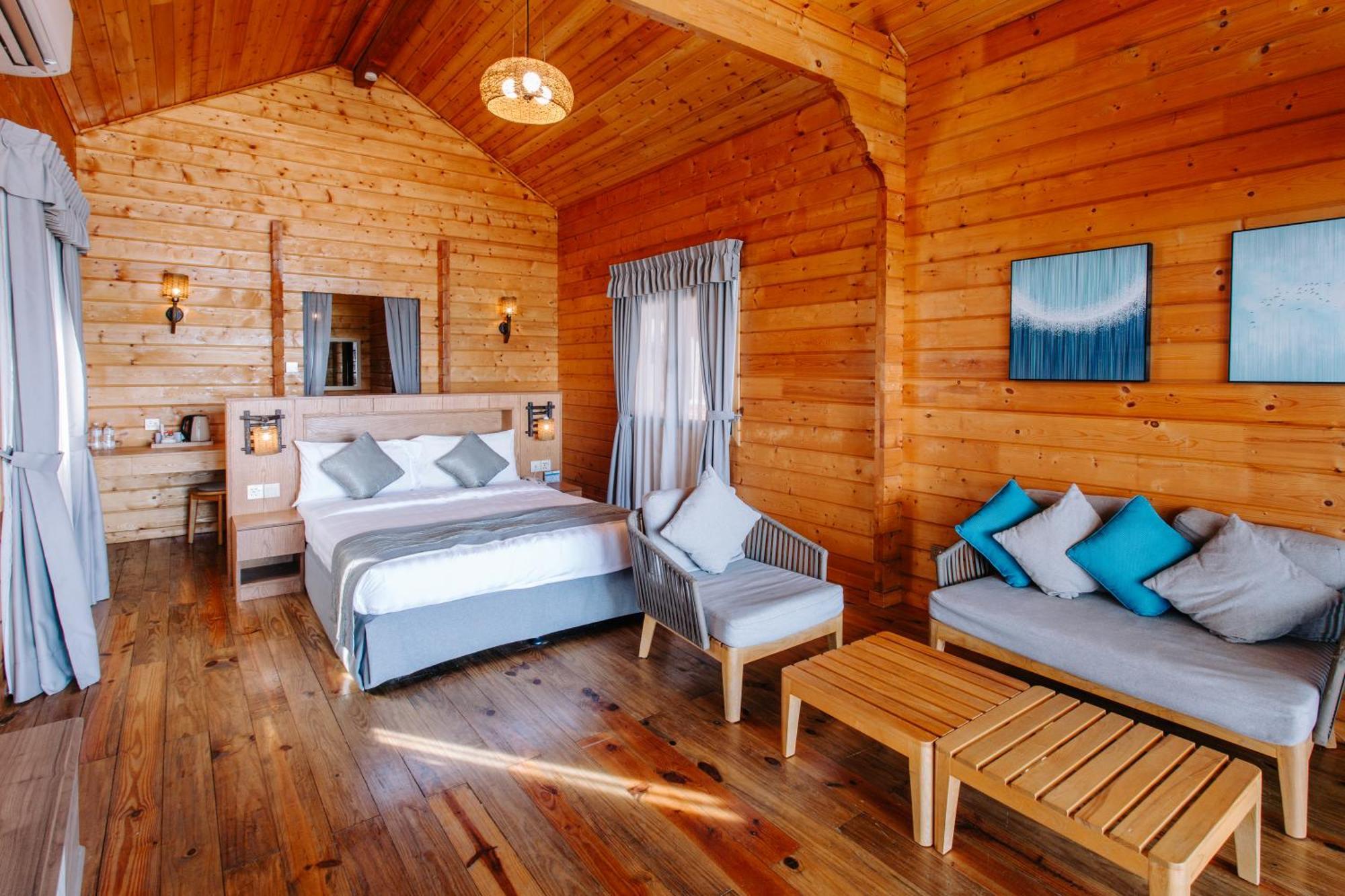 Sutera @ Mantanani Island Resort & Spa Exterior photo